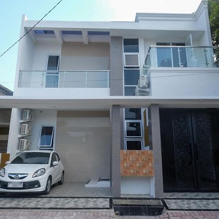 Reddoorz Syariah @ Tlogosari Semarang Hotel Alastuwo Екстериор снимка