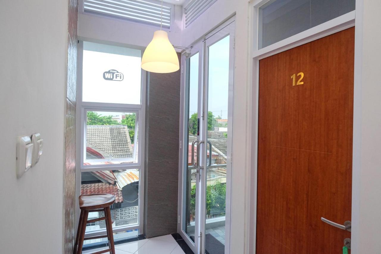 Reddoorz Syariah @ Tlogosari Semarang Hotel Alastuwo Екстериор снимка